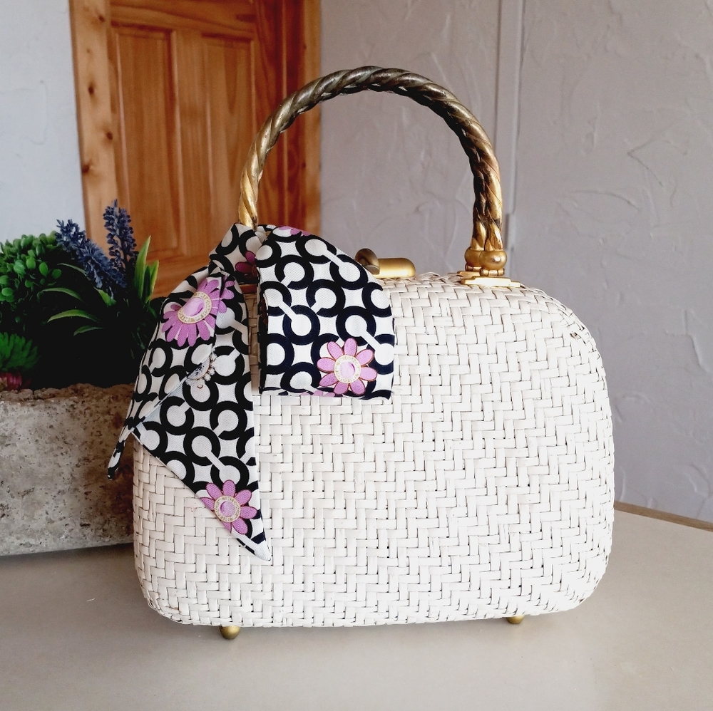 KORET white wicker handbag, 1950's, excellent condition!